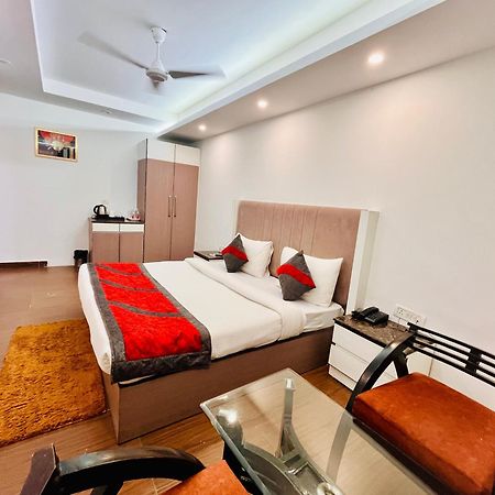 Hotel The Gold Inn - Karol Bagh Delhi Экстерьер фото