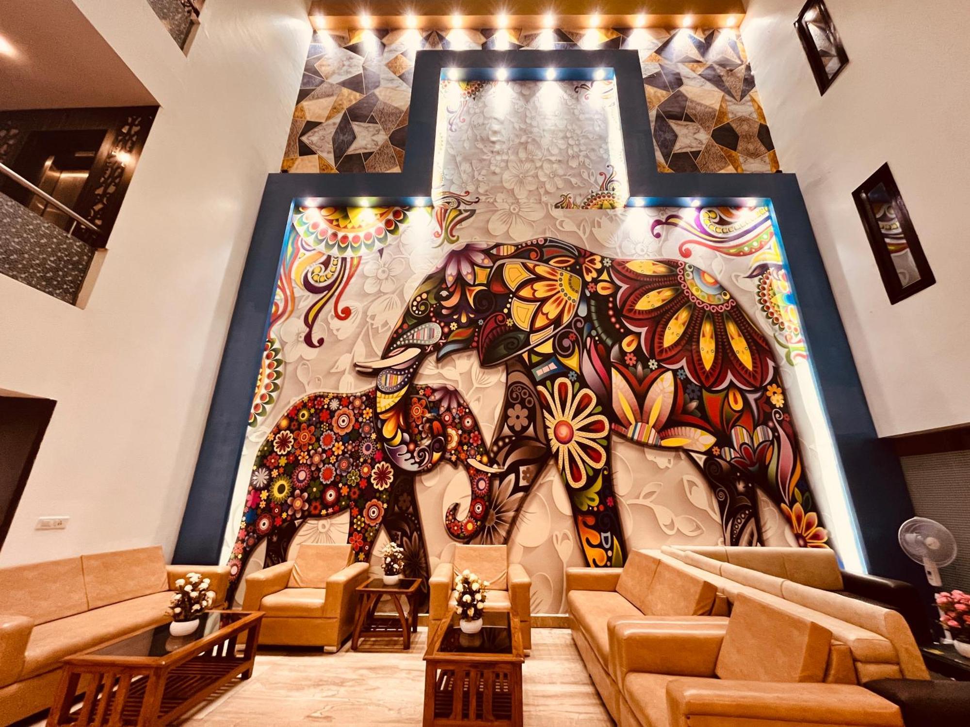 Hotel The Gold Inn - Karol Bagh Delhi Экстерьер фото